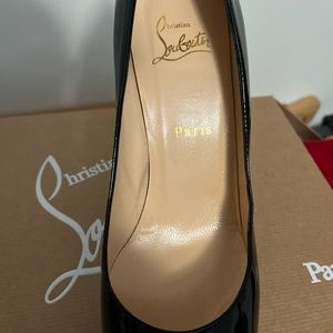 Black Christian LB shoes. Only wore a handful of times.